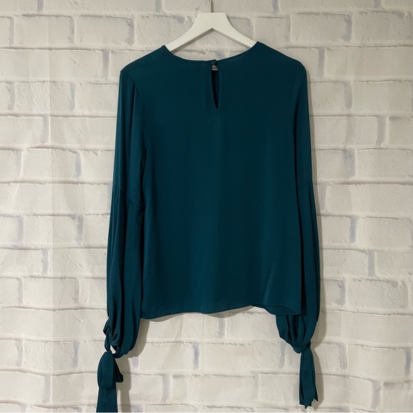 Milly | Juliette Dramatic Bishop Sleeve Stretch Silk Blouse - Picture 2 of 8